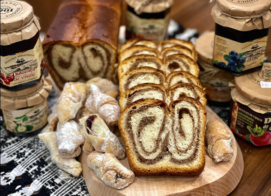 Cozonac cu nucă de casă